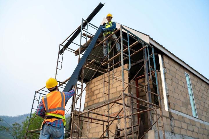 Je prends en main toutes les étapes du ravalement de façade pour donner une nouvelle jeunesse à votre bâtiment.